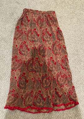 JH Collectibles Size 4 Red Paisley Print Rayon Midi Skirt